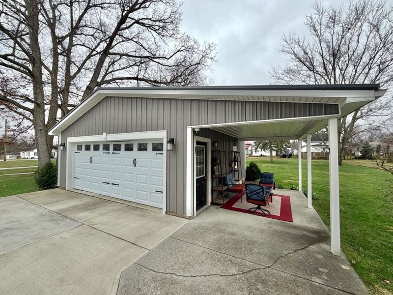 305 Louise Avenue, Bellevue, OH 44811 Photo 7