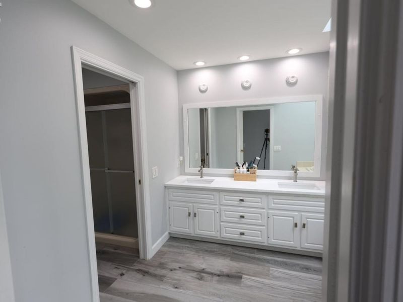 645 Mariner Village, Huron, OH 44839 Photo 29