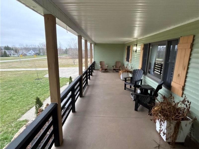 10380 Quarry Road, Amherst, OH 44001 Photo 3