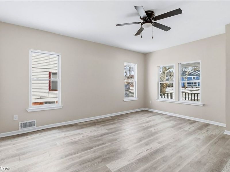 3438 Martin Luther King Jr Drive, Cleveland, OH 44104 Photo 11