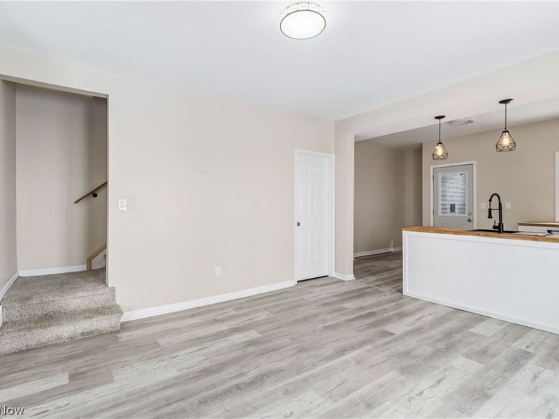 3438 Martin Luther King Jr Drive, Cleveland, OH 44104 Photo 14