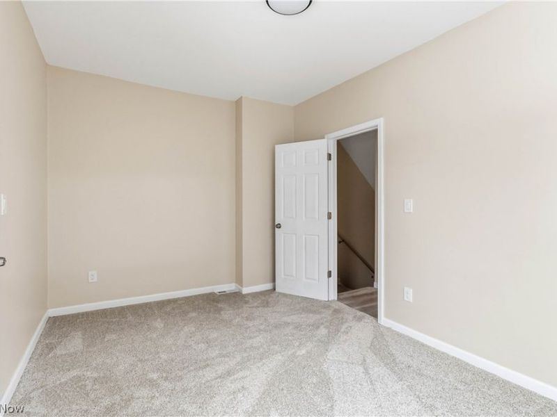 3438 Martin Luther King Jr Drive, Cleveland, OH 44104 Photo 37