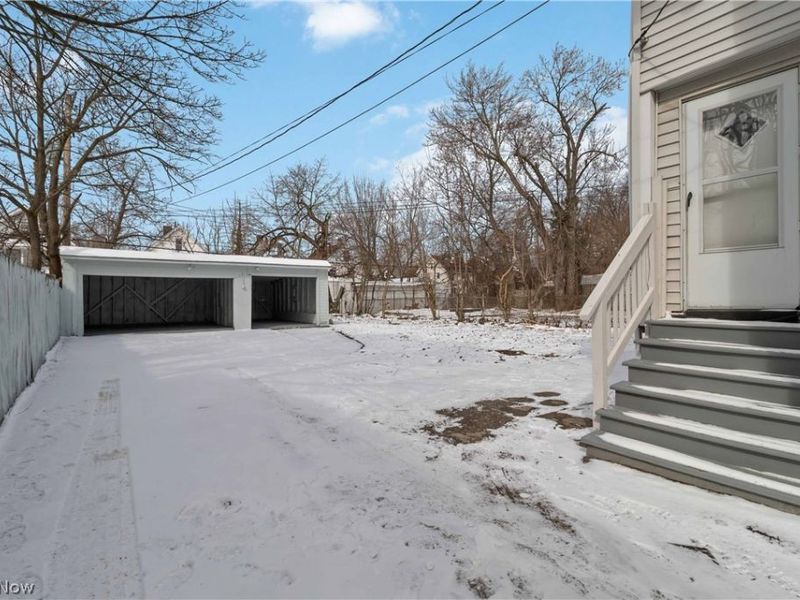 3438 Martin Luther King Jr Drive, Cleveland, OH 44104 Photo 48