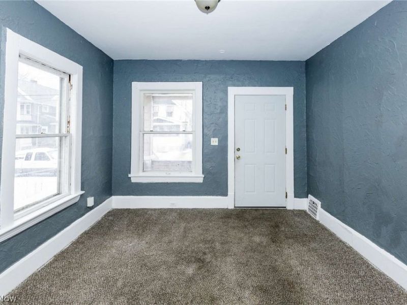 2142 W 105th Street, Unit 1/DN, Cleveland, OH 44102 Photo 2