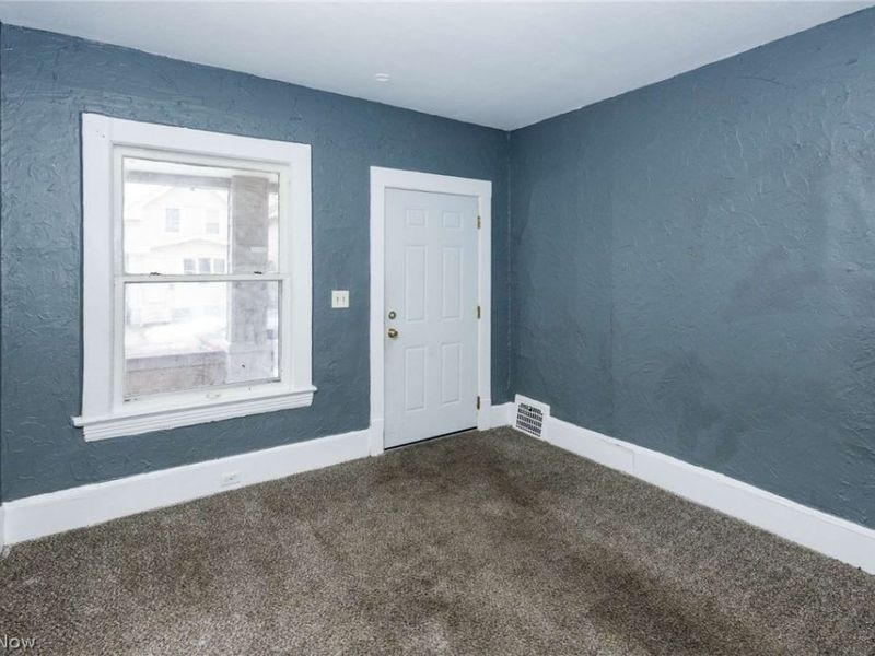 2142 W 105th Street, Unit 1/DN, Cleveland, OH 44102 Photo 4