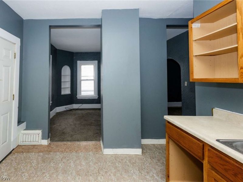 2142 W 105th Street, Unit 1/DN, Cleveland, OH 44102 Photo 7