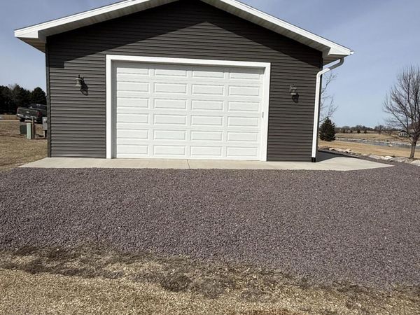 48134 ISAAK LANE, Big Stone City, SD 57216