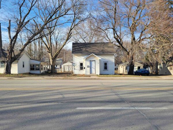 508 18th Street , Spirit Lake, IA 51360