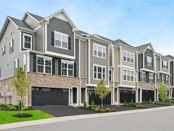 178 Breckenridge Court, Cranberry Twp, PA 16066