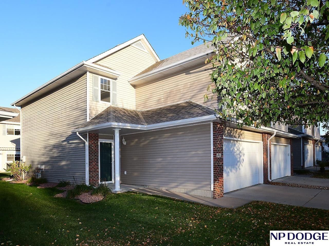 1742 N 175th Plaza , Omaha, NE 68118