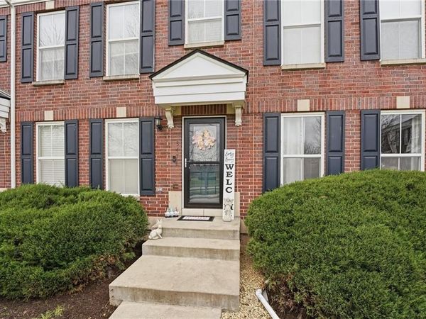 3474 SW Wysteria Terrace, Lee's Summit, MO 64082