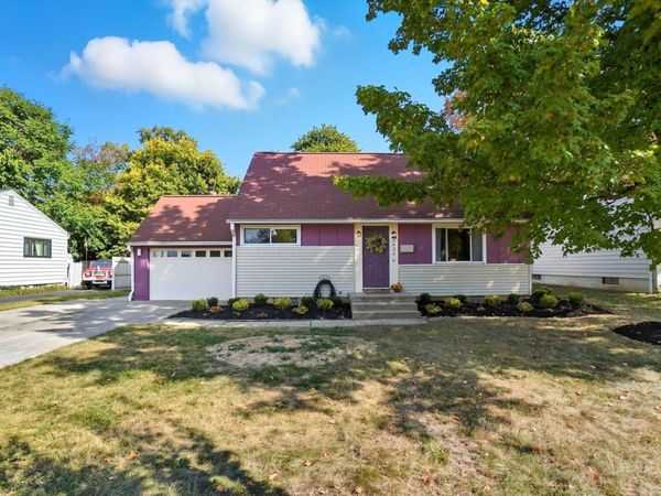 2424 Nottingham Road , Columbus, OH 43221