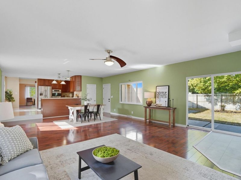 2424 Nottingham Road , Columbus, OH 43221 Photo 21