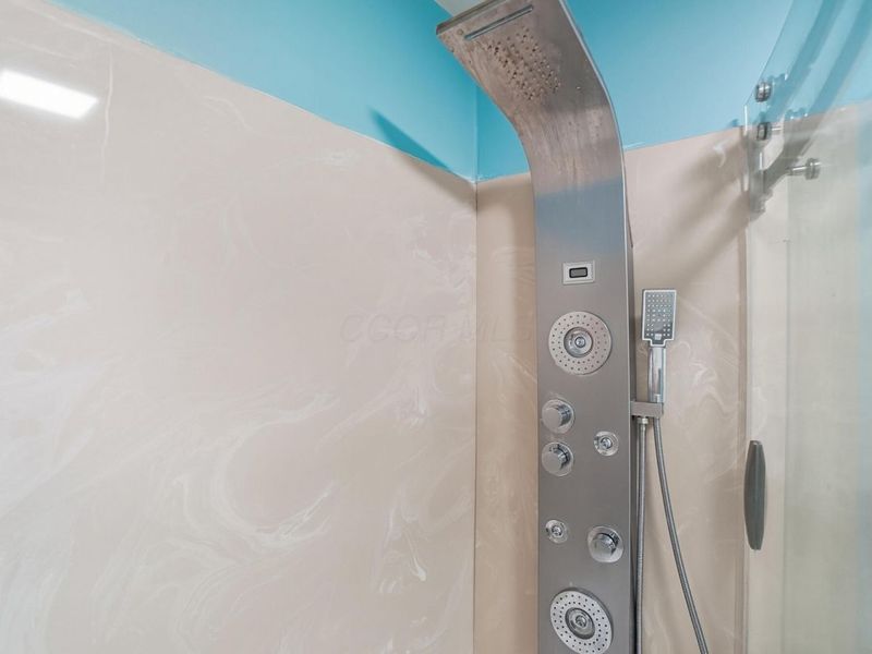 2424 Nottingham Road , Columbus, OH 43221 Photo 27