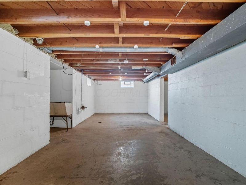 2424 Nottingham Road , Columbus, OH 43221 Photo 39