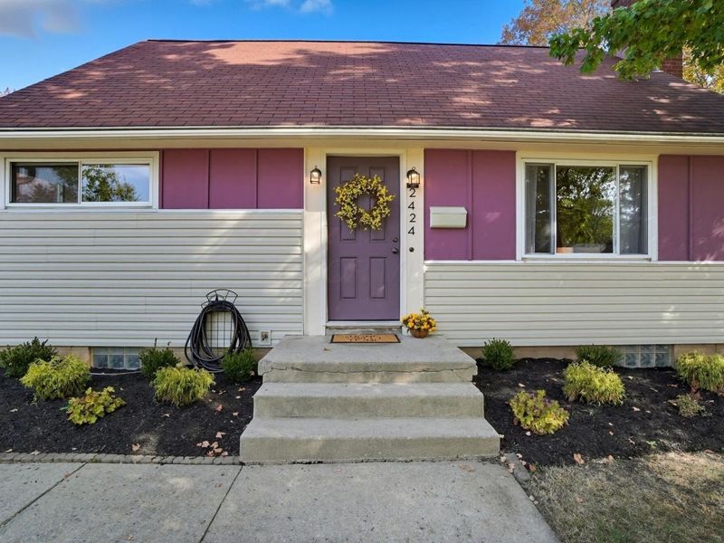 2424 Nottingham Road , Columbus, OH 43221 Photo 4