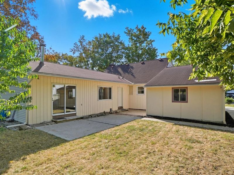 2424 Nottingham Road , Columbus, OH 43221 Photo 42