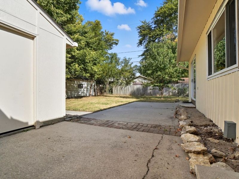 2424 Nottingham Road , Columbus, OH 43221 Photo 45