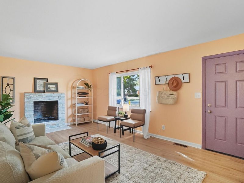 2424 Nottingham Road , Columbus, OH 43221 Photo 6