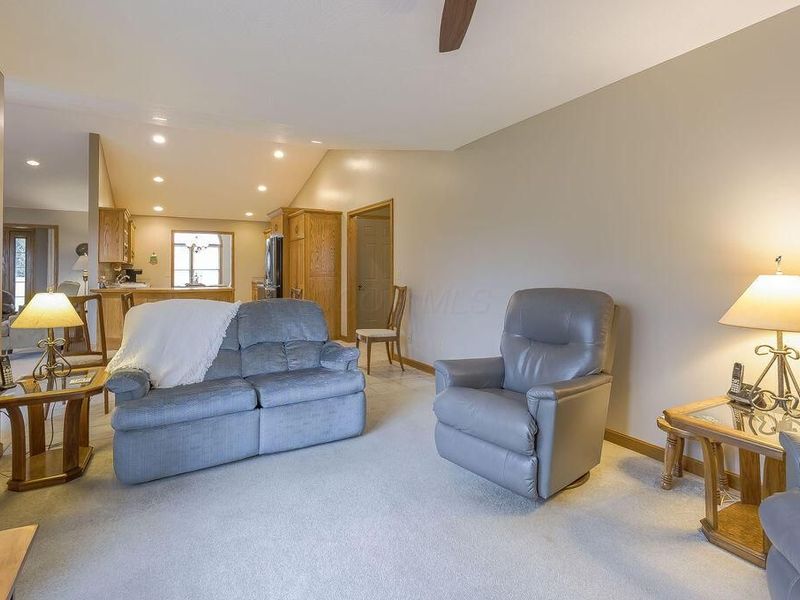 13270 Rolling Hills Court, Mount Vernon, OH 43050 Photo 31