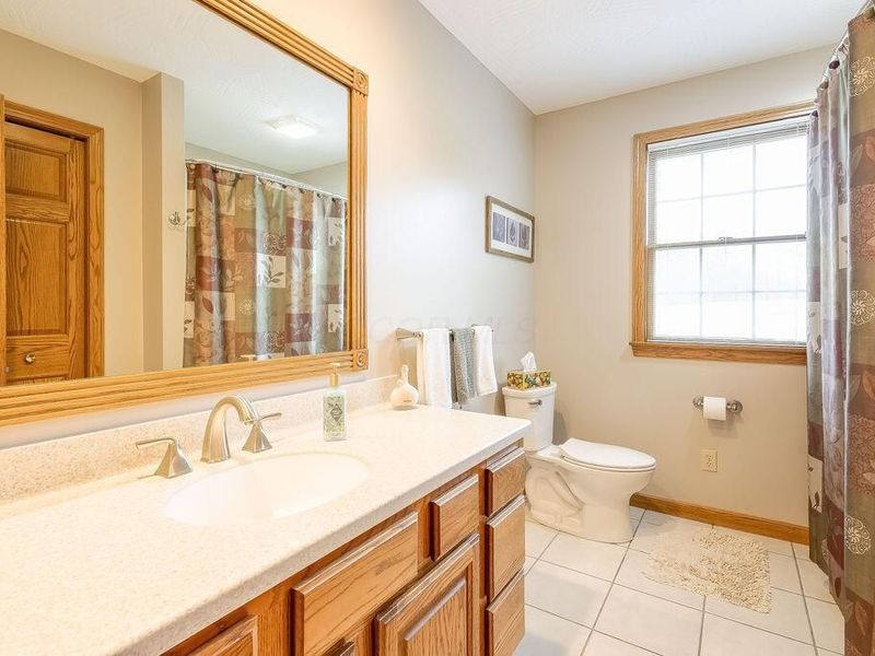 13270 Rolling Hills Court, Mount Vernon, OH 43050 Photo 6