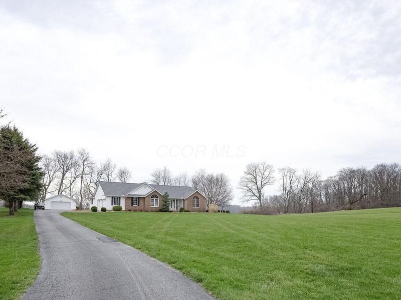 13270 Rolling Hills Court, Mount Vernon, OH 43050 Photo 7