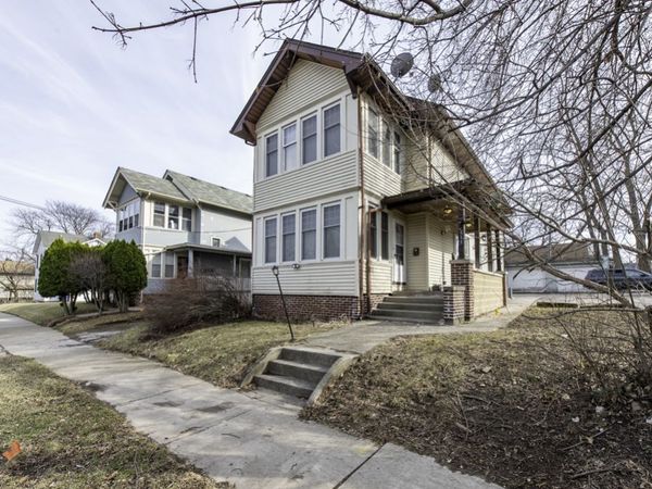 515 2nd Street , Unit 2, Waukegan, IL 60085