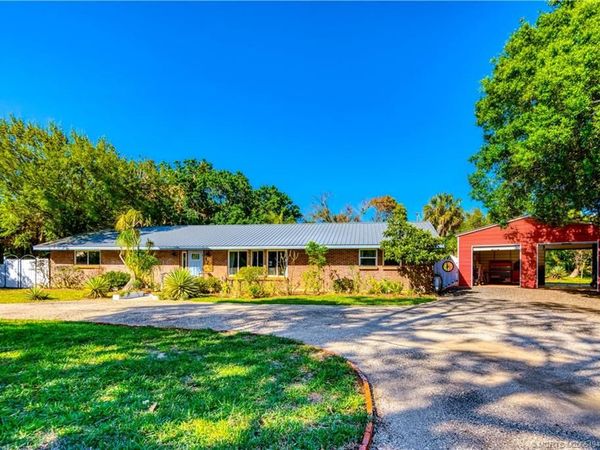 1776 NW Palmetto Court, Stuart, FL 34994