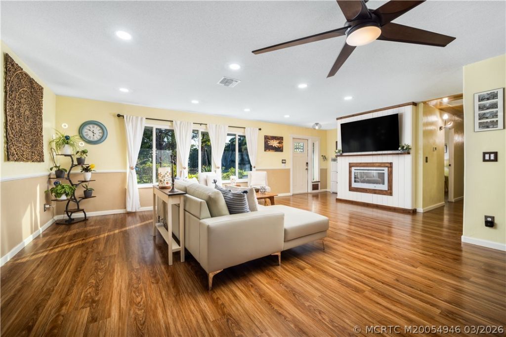 1776 NW Palmetto Court, Stuart, FL 34994 Photo
