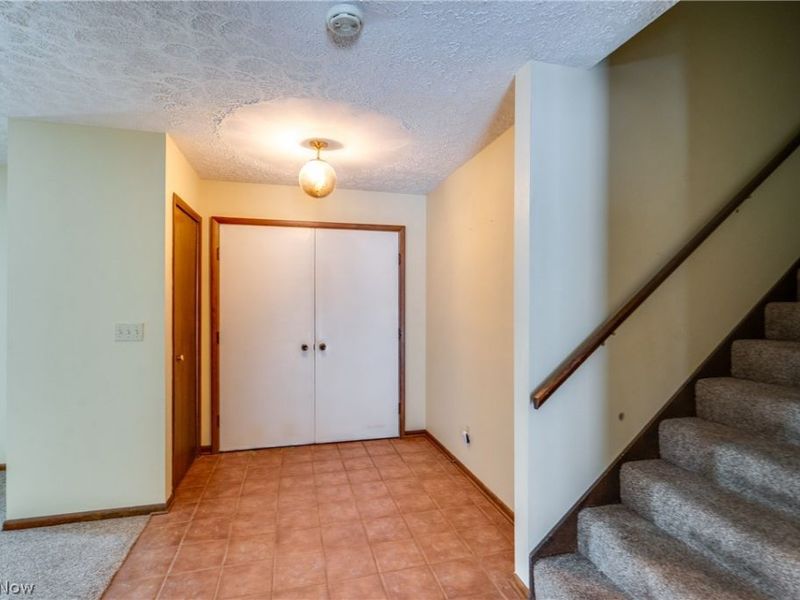 6180 Drexel Street NW, Massillon, OH 44646 Photo 5