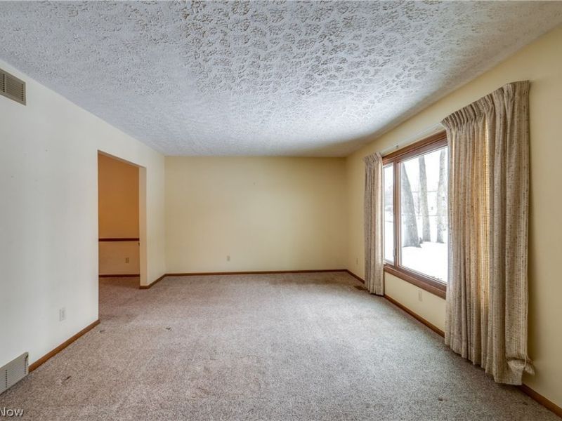 6180 Drexel Street NW, Massillon, OH 44646 Photo 6