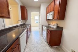 227 Faversham Lane  photo 4