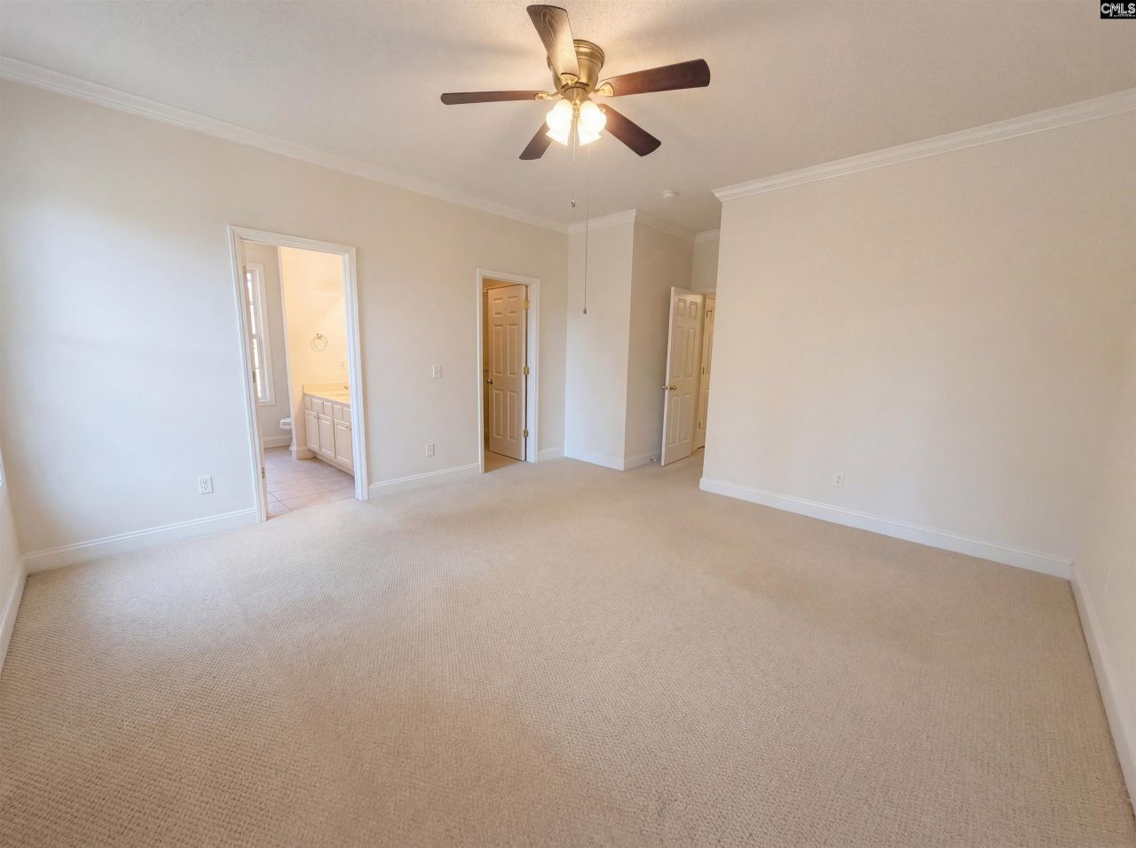 227 Faversham Lane  Photo 4