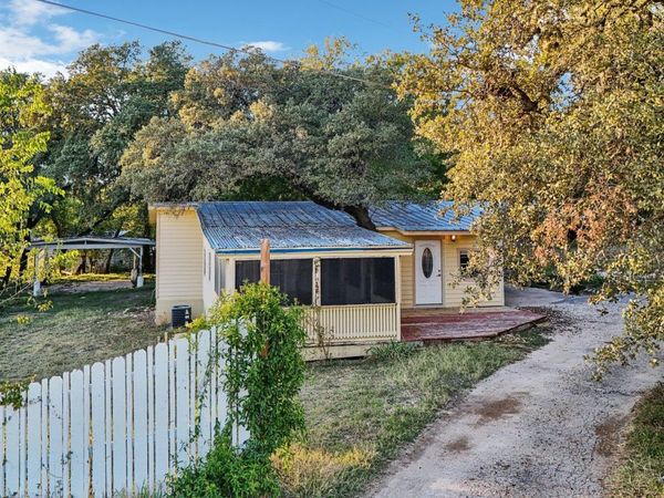 24007 Windy Valley RD , Leander, TX 78641