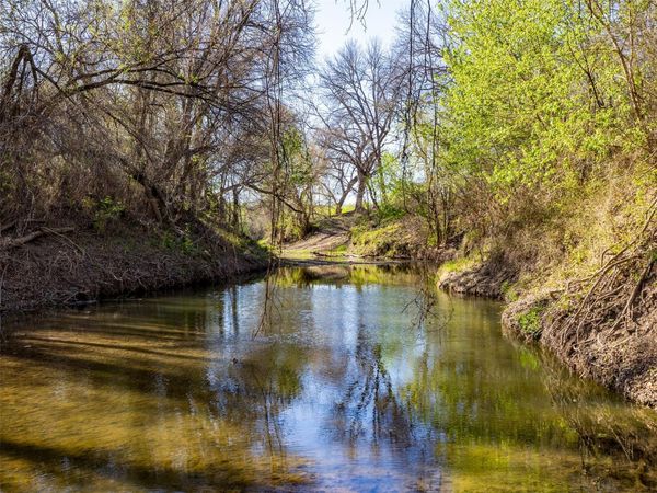 400 Private Road 4295 , Rockdale, TX 76567