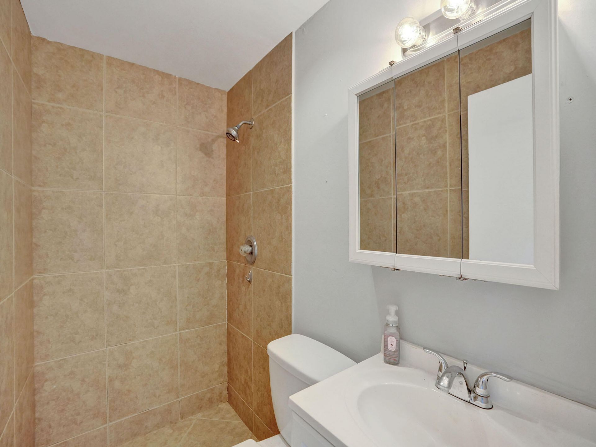 1206 NE 3rd Avenue, Delray Beach, FL 33444 Photo