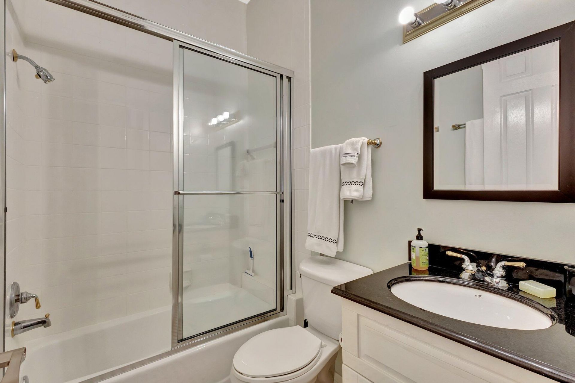 2941 Twin Oaks Way, Wellington, FL 33414 Photo