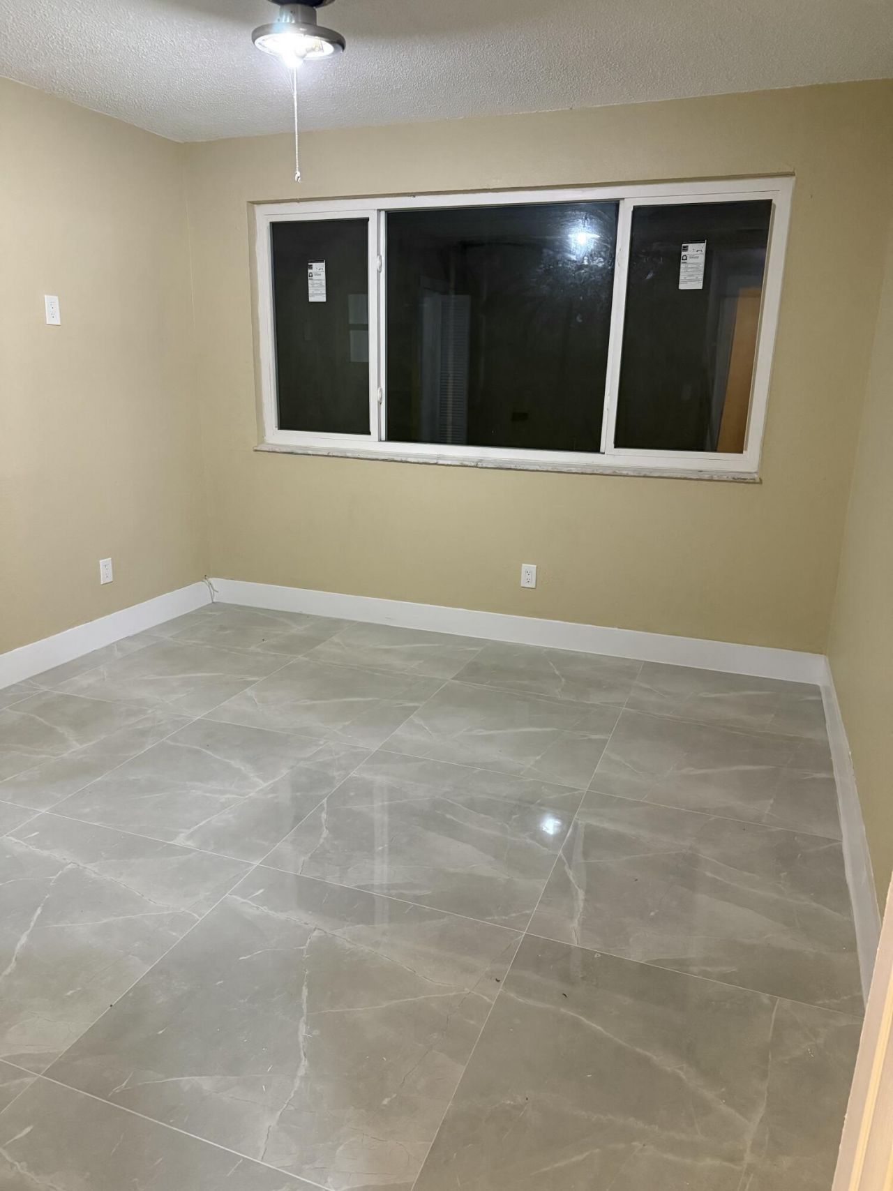 2336 NW 35th Street, Miami, FL 33142 Photo