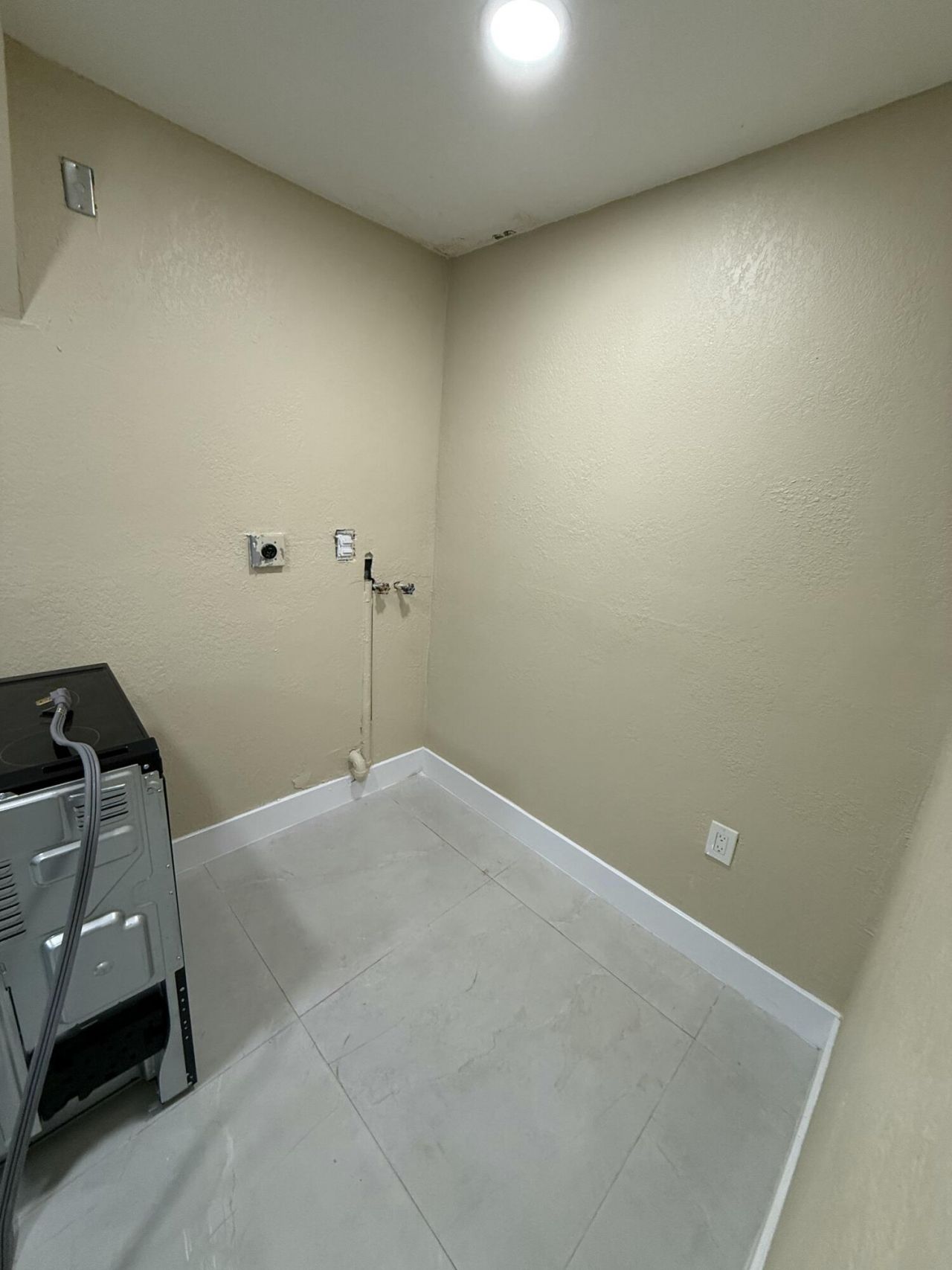 2336 NW 35th Street, Miami, FL 33142 Photo