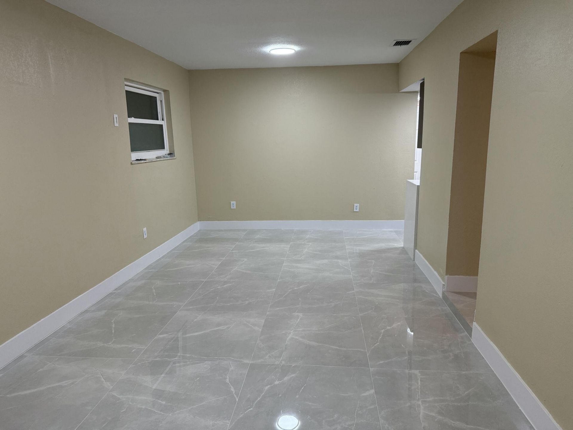 2336 NW 35th Street, Miami, FL 33142 Photo