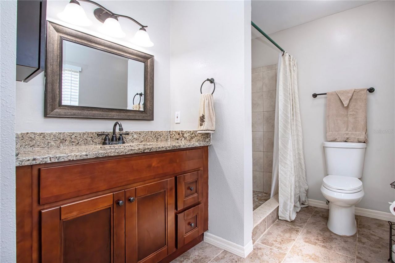 203 Amesbury Circle, Sun City Center, FL 33573 Photo