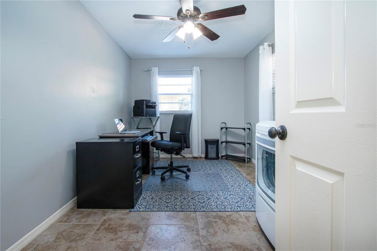 203 Amesbury Circle, Sun City Center, FL 33573 Photo