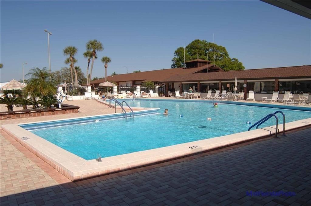 203 Amesbury Circle, Sun City Center, FL 33573 Photo