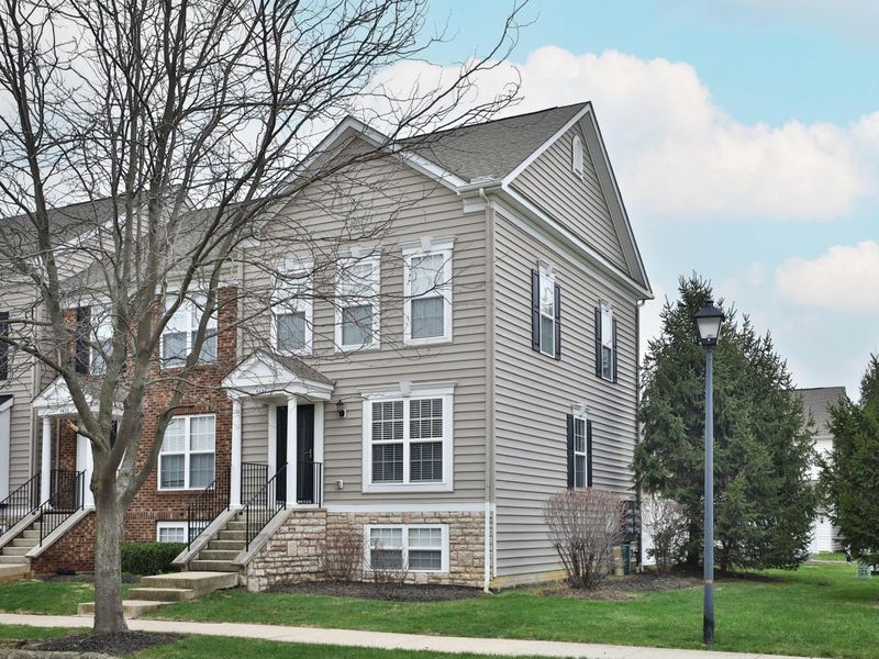 5635 Chippewa Falls Street, Unit 61, Dublin, OH 43016 Photo 1