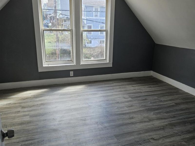 843 Fairbanks Avenue, Cincinnati, OH 45205 Photo 9