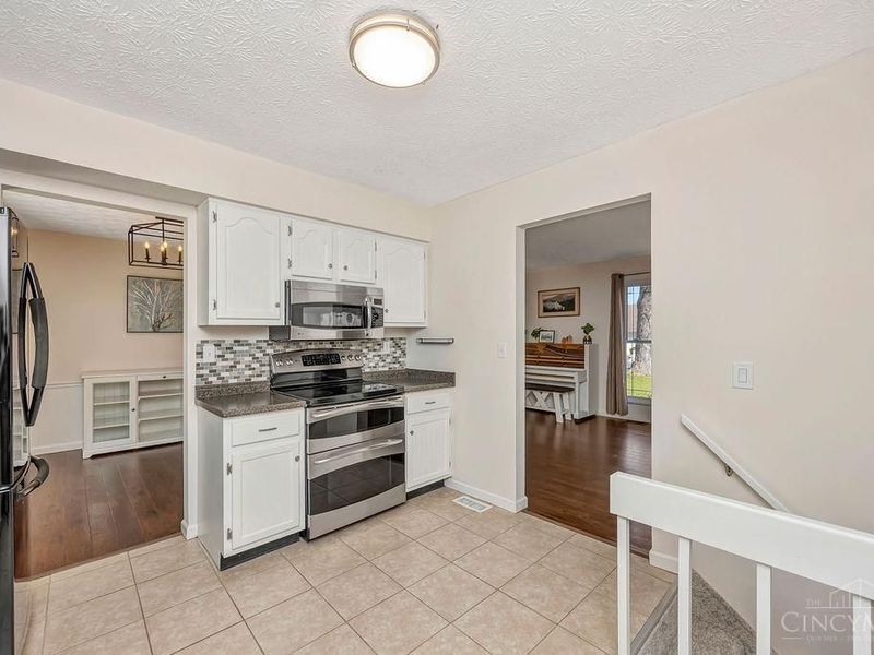 6655 Tulip Lane, Liberty Township, OH 45044 Photo 14