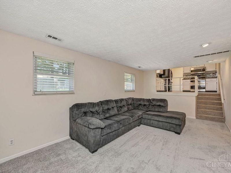 6655 Tulip Lane, Liberty Township, OH 45044 Photo 21