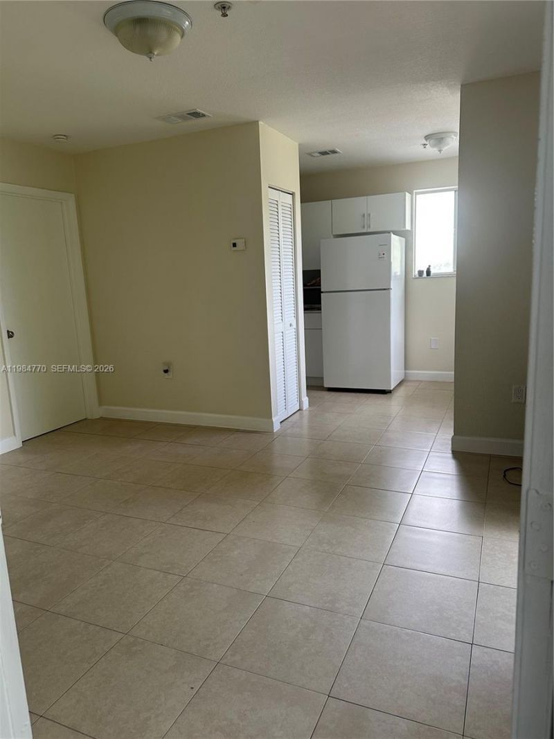 1429 NW 2nd St, Miami, FL 33125 Photo