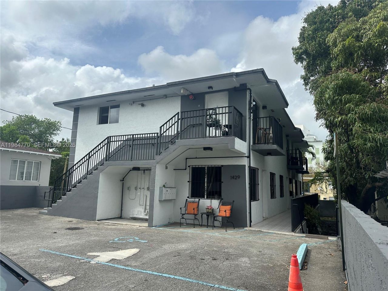 1429 NW 2nd St, Miami, FL 33125 Photo