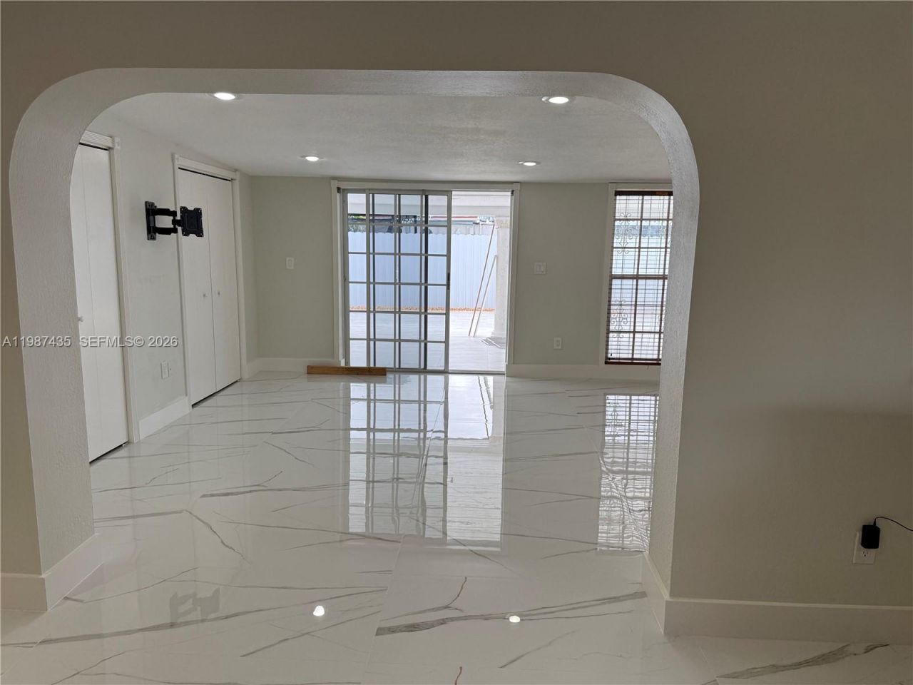 11602 NW 58th Ave , Hialeah, FL 33012 Photo